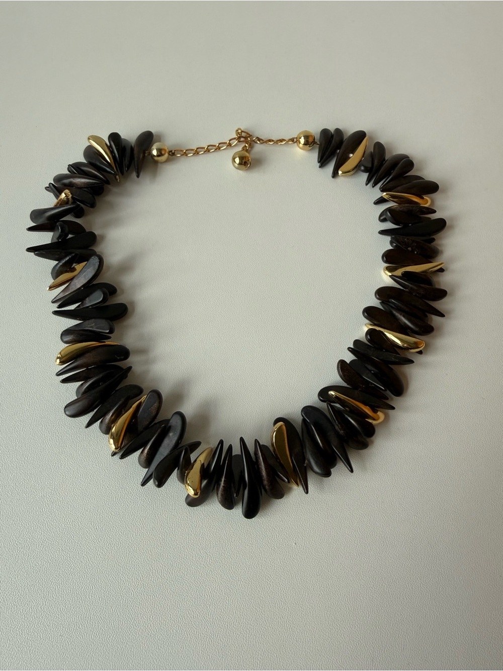 Gold and wood Statement Necklace - Women Jewelry